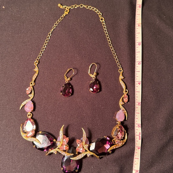 Luxurious Amethyst and Gold Necklace Set - Picture 5 of 16